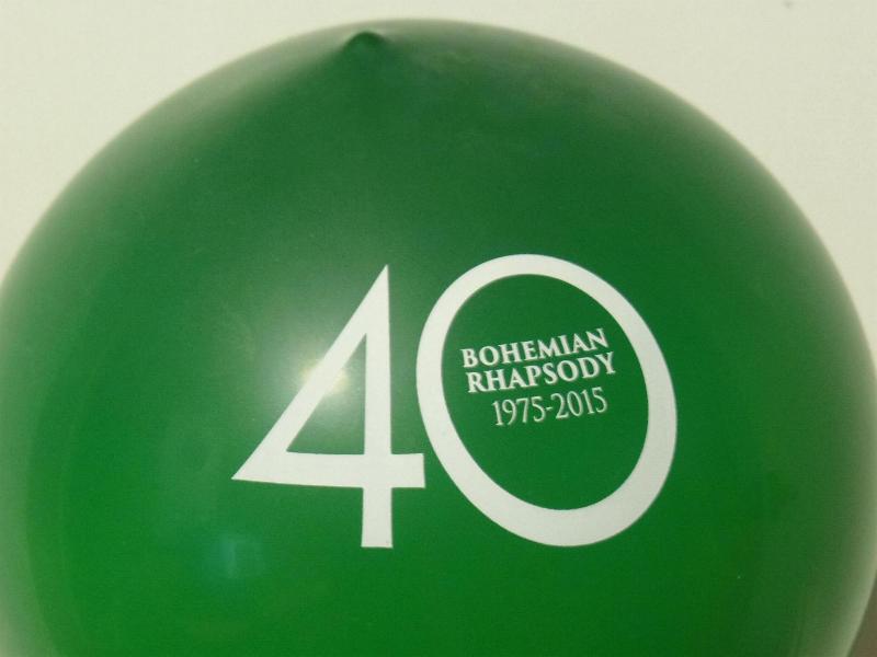 UK boxed set balloon