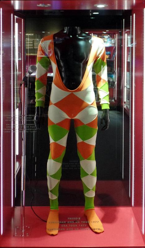1977-8 Freddie stage costume