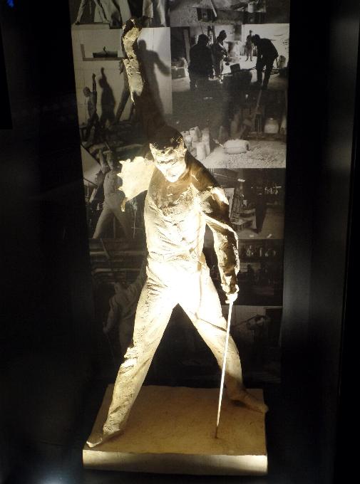 Freddie statue